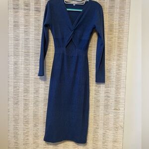 Elegant Blue Long Sleeve Twist-Front
Cutout Madi Kinit Dress Size S